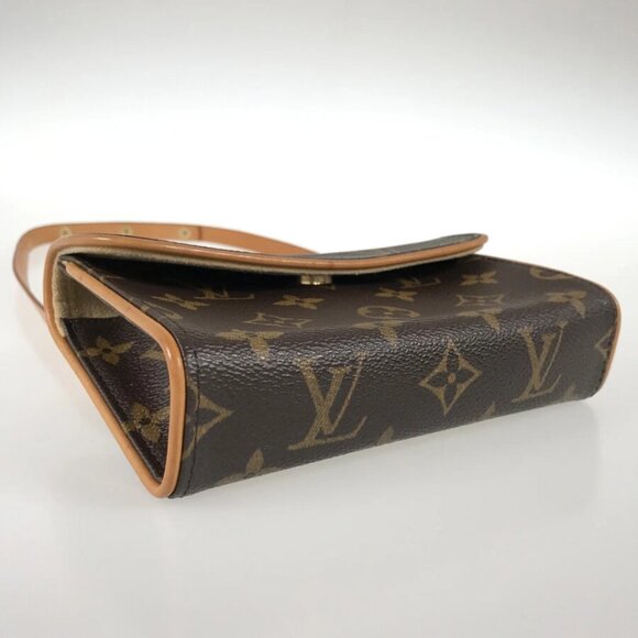 LOUIS VUITTON Monogram Pochette Florentine Waist pouch - Picture 4 of 15